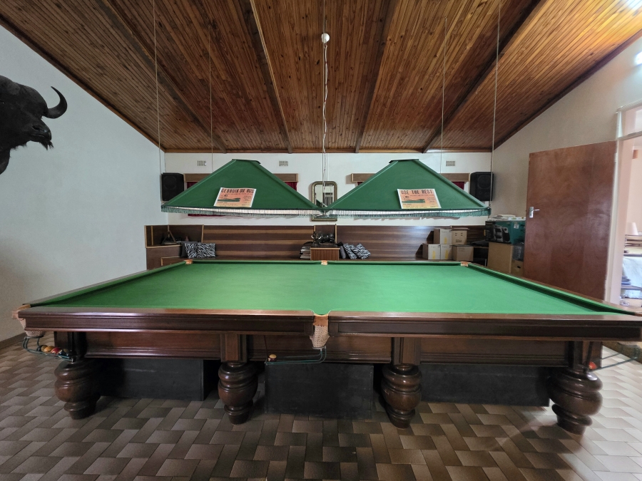 5 Bedroom Property for Sale in Riebeeckstad Free State